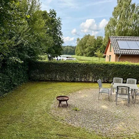 5 Sterne Am Mit Kamin * Lohmen (Mecklenburg-Vorpommern)